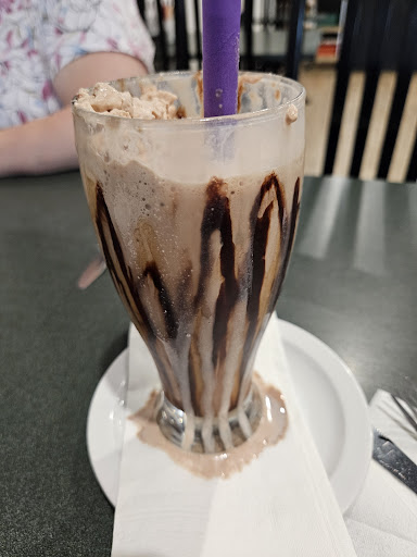 Photo of Broskis Diner - 27 Whitewood Ave W, Temiskaming Shores, ON P0J 1P0